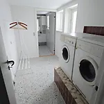 Bright Townhouse With Garden & Terrace Casa de Férias